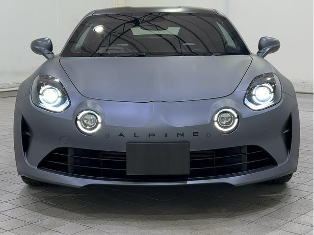 Ａ１１０ 　認定中古車保証　パドルシフト　純正１８インチアルミホイール　オレンジブレーキキャリパー　ＥＴＣ　プッシュスターター　スポーツモード　バックカメラ　純正ディスプレイ　ＦＯＣＡＬサウンド　ハーフレザー（24枚目）