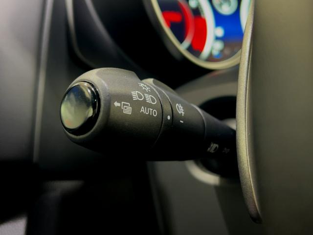 Ａ１１０ 　認定中古車保証　パドルシフト　純正１８インチアルミホイール　オレンジブレーキキャリパー　ＥＴＣ　プッシュスターター　スポーツモード　バックカメラ　純正ディスプレイ　ＦＯＣＡＬサウンド　ハーフレザー（59枚目）