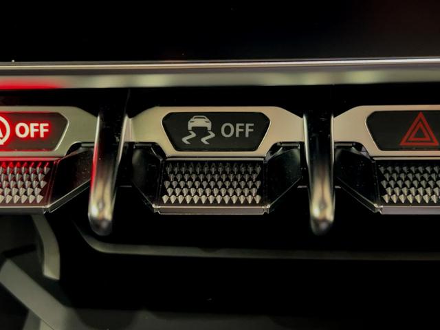 Ａ１１０ 　認定中古車保証　パドルシフト　純正１８インチアルミホイール　オレンジブレーキキャリパー　ＥＴＣ　プッシュスターター　スポーツモード　バックカメラ　純正ディスプレイ　ＦＯＣＡＬサウンド　ハーフレザー（66枚目）