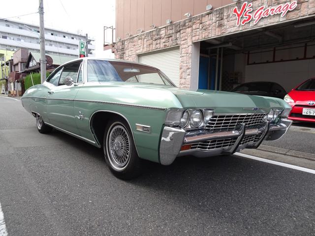 シボレーインパラ ベースグレード　ファストバッククーペ・ＡＣ・３０７／３５０・国内新規登録・（2枚目）