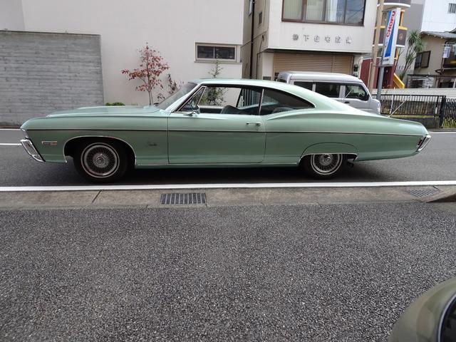 シボレーインパラ ベースグレード　ファストバッククーペ・ＡＣ・３０７／３５０・国内新規登録・（14枚目）