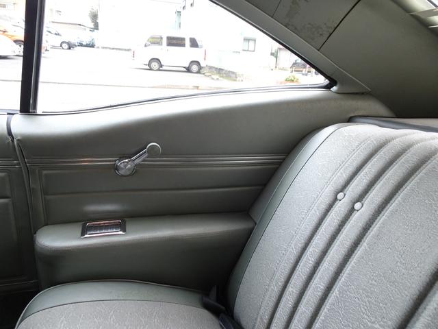 シボレーインパラ ベースグレード　ファストバッククーペ・ＡＣ・３０７／３５０・国内新規登録・（77枚目）