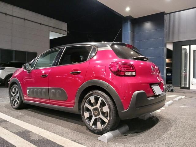 Ｃ３ コロラドエディション　特別仕様車　アップルカープレイ　認定中古車保証付　専用内装　バックカメラ　スマートキー　ＥＴＣ車載器　純正１７ＡＷ　ソナー　クルーズコントロール（9枚目）