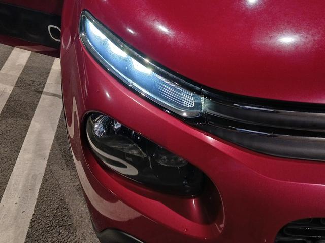 Ｃ３ コロラドエディション　特別仕様車　アップルカープレイ　認定中古車保証付　専用内装　バックカメラ　スマートキー　ＥＴＣ車載器　純正１７ＡＷ　ソナー　クルーズコントロール（10枚目）