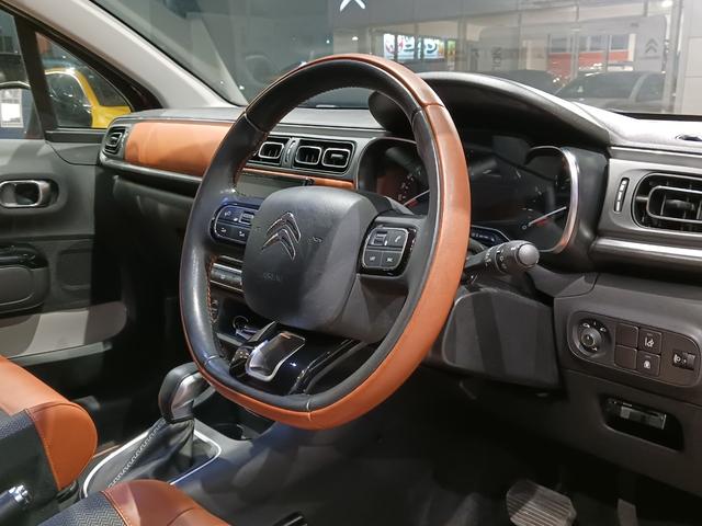 Ｃ３ コロラドエディション　特別仕様車　アップルカープレイ　認定中古車保証付　専用内装　バックカメラ　スマートキー　ＥＴＣ車載器　純正１７ＡＷ　ソナー　クルーズコントロール（18枚目）