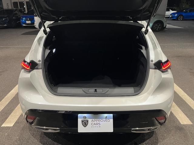 ３０８ ＧＴ　ブルーＨＤｉ　純正ナビ　ドラレコ　ＥＴＣ　新車保証継承　スマートキー　ヒーター付電動シート　　全方向カメラ　ＬＥＤヘッドライト　ＡＣＣ　レーンキープ　ブラインドスポット　純正１８ＡＷ　カープレイ　アンドロイドオート（15枚目）