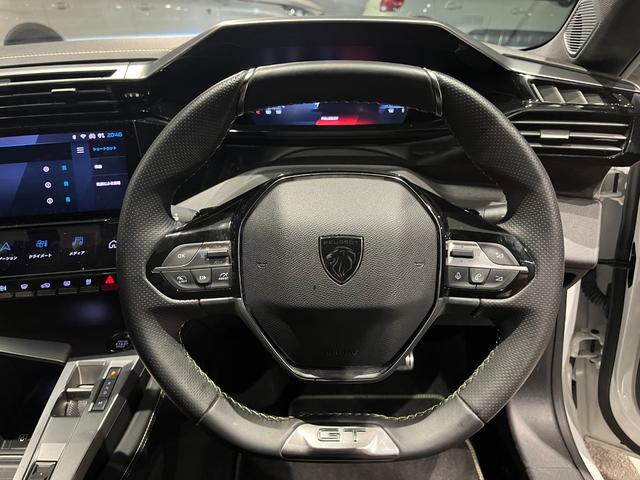 ３０８ ＧＴ　ブルーＨＤｉ　純正ナビ　ドラレコ　ＥＴＣ　新車保証継承　スマートキー　ヒーター付電動シート　　全方向カメラ　ＬＥＤヘッドライト　ＡＣＣ　レーンキープ　ブラインドスポット　純正１８ＡＷ　カープレイ　アンドロイドオート（17枚目）