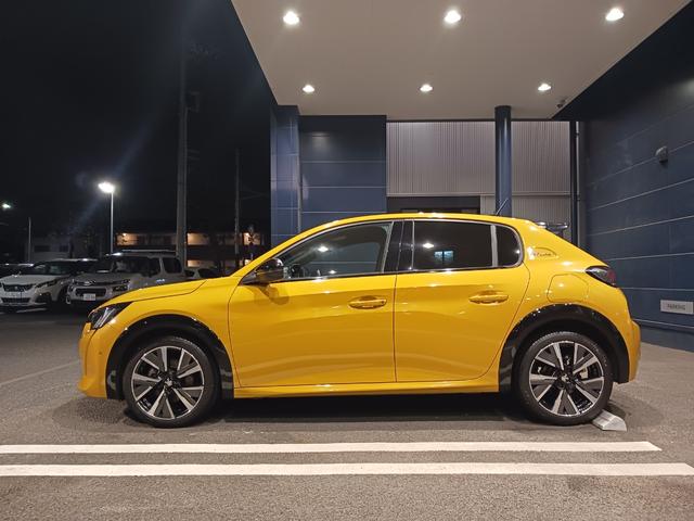 PEUGEOT 208 GT LINE