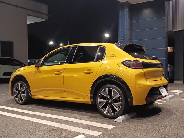 PEUGEOT 208 GT LINE