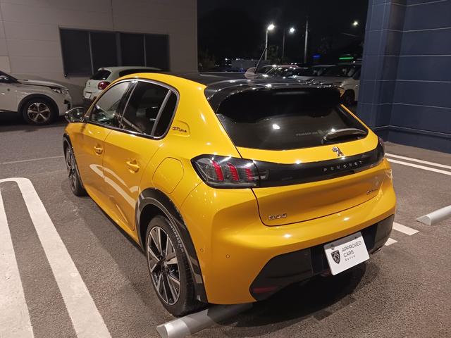 PEUGEOT 208 GT LINE