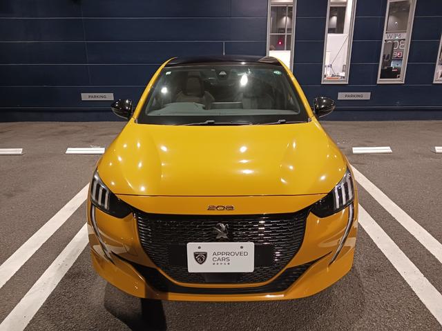 PEUGEOT 208 GT LINE