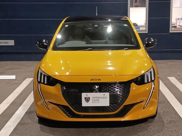 PEUGEOT 208 GT LINE