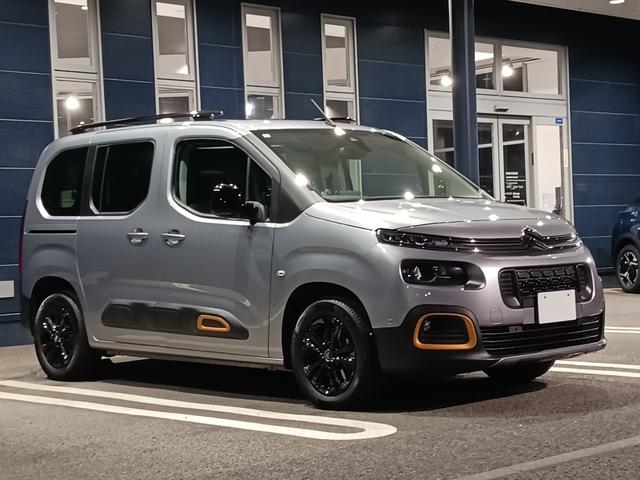 ベルランゴ サーフエディション・バイ・リップカール 特別仕様車 認定中古車保証付 グリップコントロール ガラスルーフ ドラレコ ETC カープレイ スマートキー バックカメラ サイドカメラ 純正16AW ACC ブラインドスポットモニター レーンキープ(4枚目)