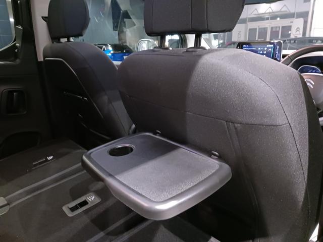 ベルランゴ サーフエディション・バイ・リップカール 特別仕様車 認定中古車保証付 グリップコントロール ガラスルーフ ドラレコ ETC カープレイ スマートキー バックカメラ サイドカメラ 純正16AW ACC ブラインドスポットモニター レーンキープ(39枚目)