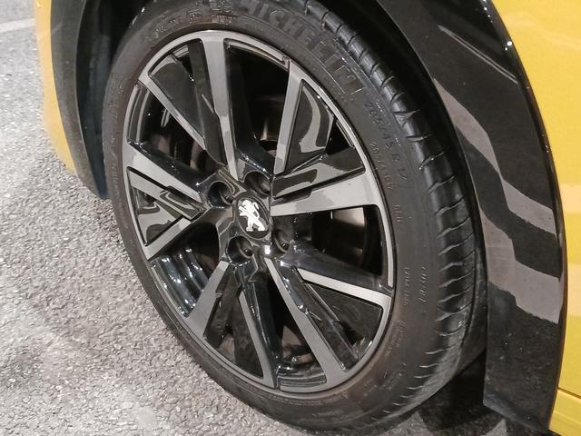 208 GT 認定中古車保証1年付 アップルカープレイ ドライブレコーダー ETC 純正17AW スマートキー ACC レーンキープアシスト ブラインドスポットモニター バックカメラ LEDヘッドライト(22枚目)