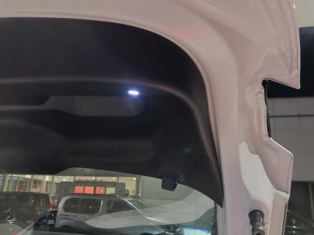 ２０８ ＧＴ　認定中古車保証１年　ガラスルーフ　ドラレコＥＴＣ　シートヒーター　カープレイ　アンドロイドオート　ＬＥＤヘッドライト　バックカメラ　スマートキー　ＡＣＣ　ブラインドスポット　レーンキープ　純正１７ＡＷ（36枚目）