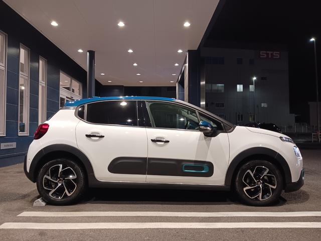 Ｃ３ シャイン　認定中古車保証１年　１オーナー　禁煙車　アップルカープレイ　アンドロイドオート　ＥＴＣ　アドバンスコンフォートシート　バックカメラ　ＬＥＤヘッドライト　スマートキー　純正１６ＡＷ　ブラインドスポット（12枚目）