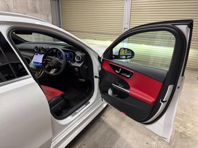 Ｃクラスステーションワゴン Ｃ２２０ｄステーションワゴンアバンギルドＡＭＧライＰ　１年保証　パノラミックスライディングルーフ　レザーエクスクルーシブパッケージ　ベーシックパッケージ（11枚目）