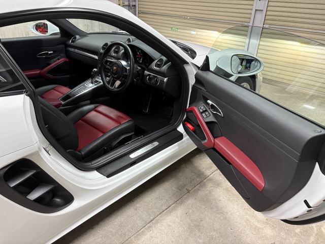 ７１８ケイマン ７１８ケイマンＳ　１年保証　ＰＤＬＳ　ＰＡＳＭ　レッド／クロレザーシート　スポーツクロノ　ドライブレコーダー　エントリードライブ（11枚目）