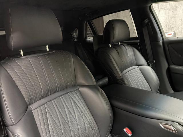 LS LS500h エグゼクティブ 1年保証 サンルーフ リアエンターテイメント マークレビンソン OP21インチAW リフレッシュシート デジタルインナーミラー 360カメラ HUD 黒革 シートヒーター&クーラー パワートランク(13枚目)