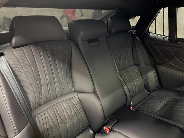 LS LS500h エグゼクティブ 1年保証 サンルーフ リアエンターテイメント マークレビンソン OP21インチAW リフレッシュシート デジタルインナーミラー 360カメラ HUD 黒革 シートヒーター&クーラー パワートランク(30枚目)