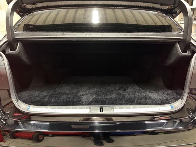 LS LS500h エグゼクティブ 1年保証 サンルーフ リアエンターテイメント マークレビンソン OP21インチAW リフレッシュシート デジタルインナーミラー 360カメラ HUD 黒革 シートヒーター&クーラー パワートランク(33枚目)