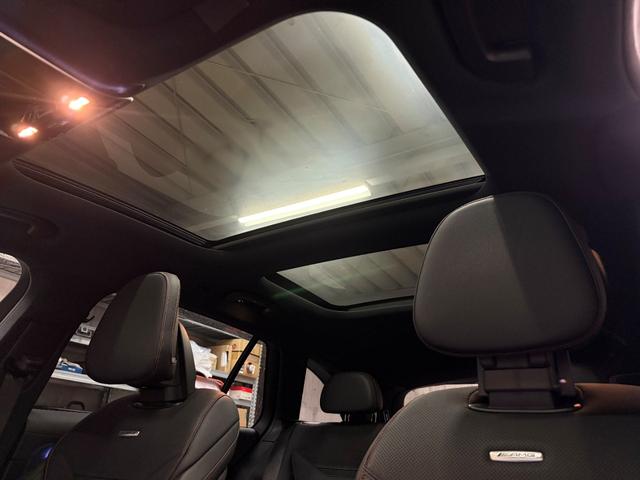 Cクラスステーションワゴン C43 4マチック 新車保証 左ハンドル パノラミックルーフ 360カメラ ARナビ ブルメスター3Dオーディオ レーダーセーフティ デジタルライト(16枚目)