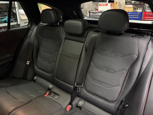 Cクラスステーションワゴン C43 4マチック 新車保証 左ハンドル パノラミックルーフ 360カメラ ARナビ ブルメスター3Dオーディオ レーダーセーフティ デジタルライト(28枚目)