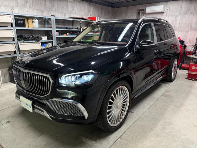 GLS GLS600 4マチック 1年保証 マホガニーブラウンナッパレザー ブラウンウォールナット 後席左右独立シート クーリングボックス 専用シャンパングラス格納 リアエンターテイメント ブルメスター3Dサラウンド 360カメラ(6枚目)