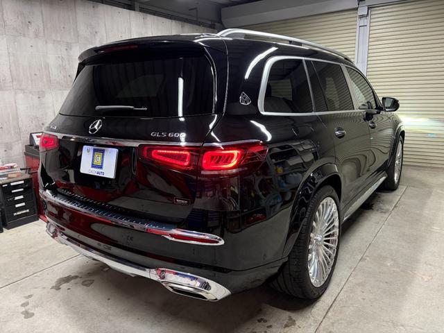 GLS GLS600 4マチック 1年保証 マホガニーブラウンナッパレザー ブラウンウォールナット 後席左右独立シート クーリングボックス 専用シャンパングラス格納 リアエンターテイメント ブルメスター3Dサラウンド 360カメラ(9枚目)