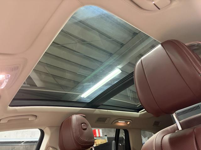 GLS GLS600 4マチック 1年保証 マホガニーブラウンナッパレザー ブラウンウォールナット 後席左右独立シート クーリングボックス 専用シャンパングラス格納 リアエンターテイメント ブルメスター3Dサラウンド 360カメラ(15枚目)
