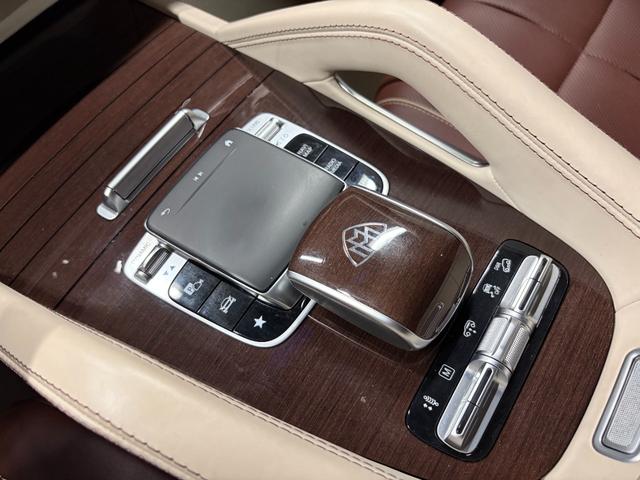 GLS GLS600 4マチック 1年保証 マホガニーブラウンナッパレザー ブラウンウォールナット 後席左右独立シート クーリングボックス 専用シャンパングラス格納 リアエンターテイメント ブルメスター3Dサラウンド 360カメラ(23枚目)