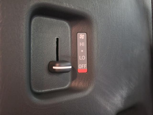 ハイエースバン ロングスーパーＧＬ　新車保証　アースカラーパッケージ　両側パワースライドドア　デジタルインナーミラー　クリアランスソナー（24枚目）