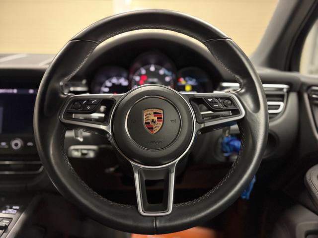 マカン マカンS 一年保証 360度カメラ ドライブレコーダー パワーステアリング 前席シートヒーター パワーバックドア(16枚目)