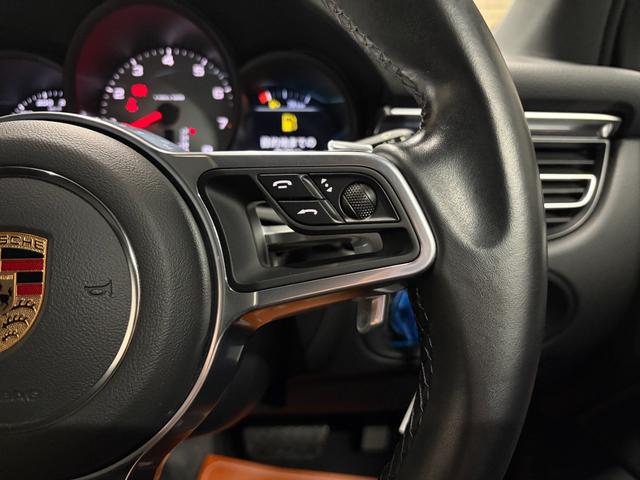 マカン マカンS 一年保証 360度カメラ ドライブレコーダー パワーステアリング 前席シートヒーター パワーバックドア(18枚目)