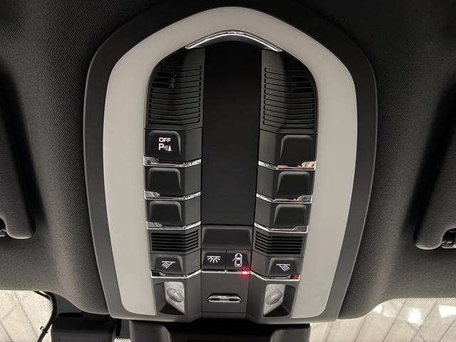 マカン マカンS 一年保証 360度カメラ ドライブレコーダー パワーステアリング 前席シートヒーター パワーバックドア(20枚目)