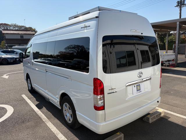ハイエースバン ＳロングＤＸ　ＧＬパッケージ　キャンピング　１年保証　キャンピング仕様　ソーラーパネル　ＢＯＸＥＲ　外部充電インバーター　ワイドＴＶ　パワースライド　セーフティセンス（7枚目）