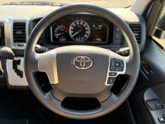 ハイエースバン ＳロングＤＸ　ＧＬパッケージ　キャンピング　１年保証　キャンピング仕様　ソーラーパネル　ＢＯＸＥＲ　外部充電インバーター　ワイドＴＶ　パワースライド　セーフティセンス（15枚目）