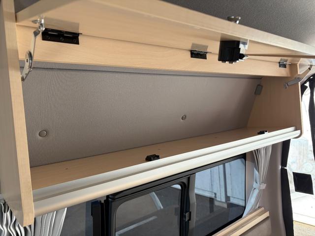 ハイエースバン ＳロングＤＸ　ＧＬパッケージ　キャンピング　１年保証　キャンピング仕様　ソーラーパネル　ＢＯＸＥＲ　外部充電インバーター　ワイドＴＶ　パワースライド　セーフティセンス（28枚目）