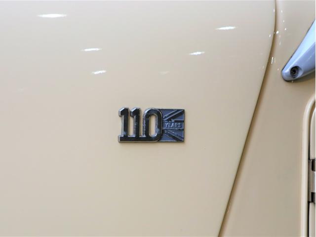 １１０周年記念モデル・ワイヤーホイール・モトリタステアリング　・１オーナー・エアコン装着・ウォルナットダッシュボード・アルミフェイシアパネル・シルバーメッシュグリル・オーバーライダー・伸縮ドアポケット・１１０ｔｈ刺繍・赤革・赤幌・オーディオ・ドライブレコーダー付(30枚目)