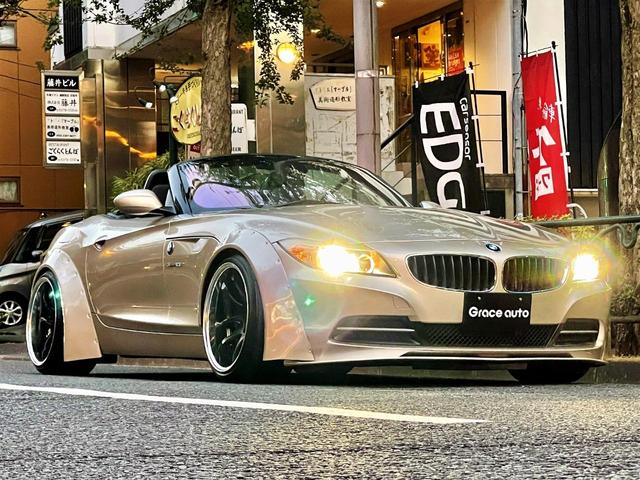 Ｚ４ ｓＤｒｉｖｅ２３ｉ・ＳＥ・社外ワイドオーバーフェンダー・　ＷＯＲＫエモーション１８ｉｎｃ・ディープコンケイブ・ＸＹＺ車高調・フロントスポイラー・デジタルインナーミラー・社外ナビ・ＴＶ・オートライト・オートＡＣ・ＥＴＣ・キーレス・電動オープン・禁煙・整備記録簿（15枚目）