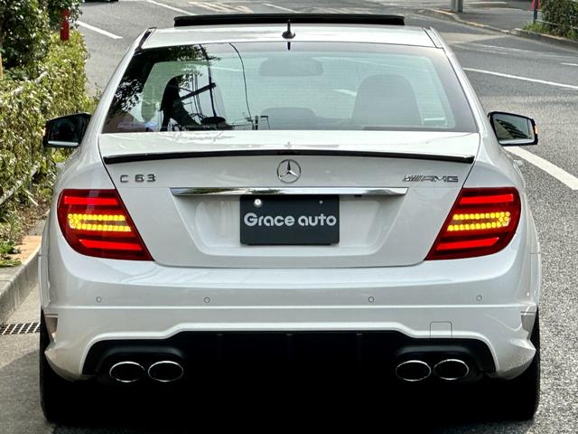 Ｃ６３　ＡＭＧ　エディション５０７・特別仕様限定車・ＮＡ最終　・ＡＭＧスタイリングＰＫＧ・専用サイドデカール・専用鍛造１９ｉｎｃ・大径ブレーキディスク・赤キャリパー・鍛造ピストンコンロッド・軽量クランクシャフト・サンルーフ・ナビ・ＴＶ・Ｂｌｕｅｔｏｏｔｈ・記録簿(28枚目)