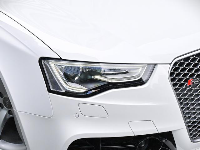 ＲＳ５ 後期型・ＫＷ車高調・記録簿・サンルーフ・カーボン内装パネル・　２０ＡＷ・アダプティブクルーズ・サイドアシスト・レーンキープ・バング＆オルフセン・黒革・ナビ・ＴＶ・Ｂｌｕｅｔｏｏｔｈ・Ｂカメラ・障害物センサー・ドラレコ・レーダー・２０１４年モデル（２０１３年登録）（31枚目）