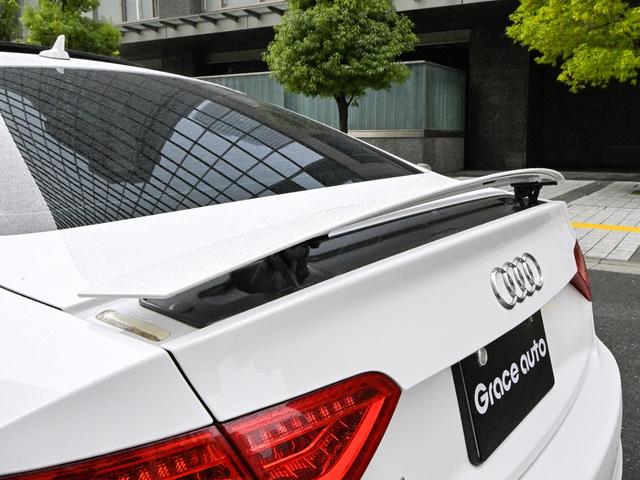 ＲＳ５ 後期型・ＫＷ車高調・記録簿・サンルーフ・カーボン内装パネル・　２０ＡＷ・アダプティブクルーズ・サイドアシスト・レーンキープ・バング＆オルフセン・黒革・ナビ・ＴＶ・Ｂｌｕｅｔｏｏｔｈ・Ｂカメラ・障害物センサー・ドラレコ・レーダー・２０１４年モデル（２０１３年登録）（35枚目）