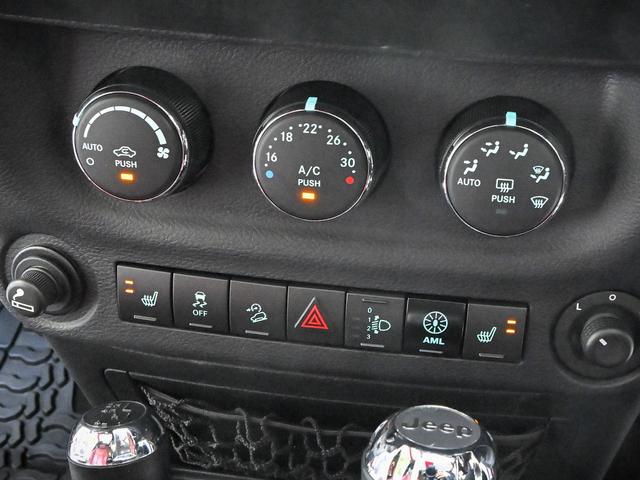 ジープ・ラングラーアンリミテッド ルビコン・ハードロック・フルカスタム・新品電動サイドステップ ・リフトUP・FUEL24in・金属製アーマーフェンダー・社外バンパー・社外グリル・LEDライト・マグナフロー2本出しマフラー・FOX足廻り・社外デフカバー・社外ロールケージ・LEDアンビエントライト(70枚目)