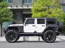 ジープ・ラングラーアンリミテッド ルビコン・ハードロック・フルカスタム・新品電動サイドステップ ・リフトUP・FUEL24in・金属製アーマーフェンダー・社外バンパー・社外グリル・LEDライト・マグナフロー2本出しマフラー・FOX足廻り・社外デフカバー・社外ロールケージ・LEDアンビエントライト(4枚目)