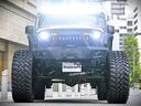 ルビコン・ハードロック・フルカスタム・新品電動サイドステップ ・リフトUP・FUEL24in・金属製アーマーフェンダー・社外バンパー・社外グリル・LEDライト・マグナフロー2本出しマフラー・FOX足廻り・社外デフカバー・社外ロールケージ・LEDアンビエントライト(23枚目)