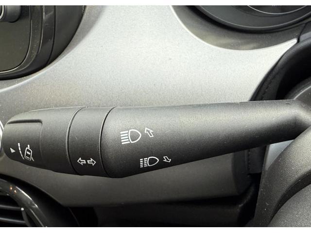 500X スポーツ AT・スポーツレザーシート・パーキングセンサー・バックカメラ・純正ディスプレイ・AppleCarPlay AndoroidoAuto対応・アルカンターラレザーステアリングホイール・18インチAW(9枚目)