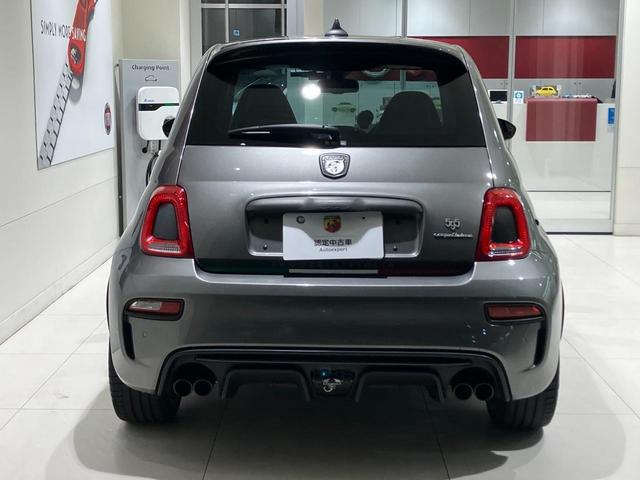 アバルト５９５ コンペティツィオーネ　ＭＴ・ブラック内装・前後ドライブレコーダー・ＥＴＣ・ＡｐｐｌｅＣａｒＰｌａｙ　ＡｎｄｏｒｏｉｄｏＡｕｔｏ対応・１７インチアルミホイール（23枚目）