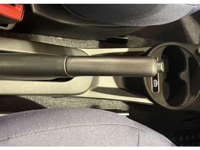 ５００ １．２　カルト　（チンクエチェント）　ＡＴ・ファブリックシート・純正ディスプレイ（12枚目）